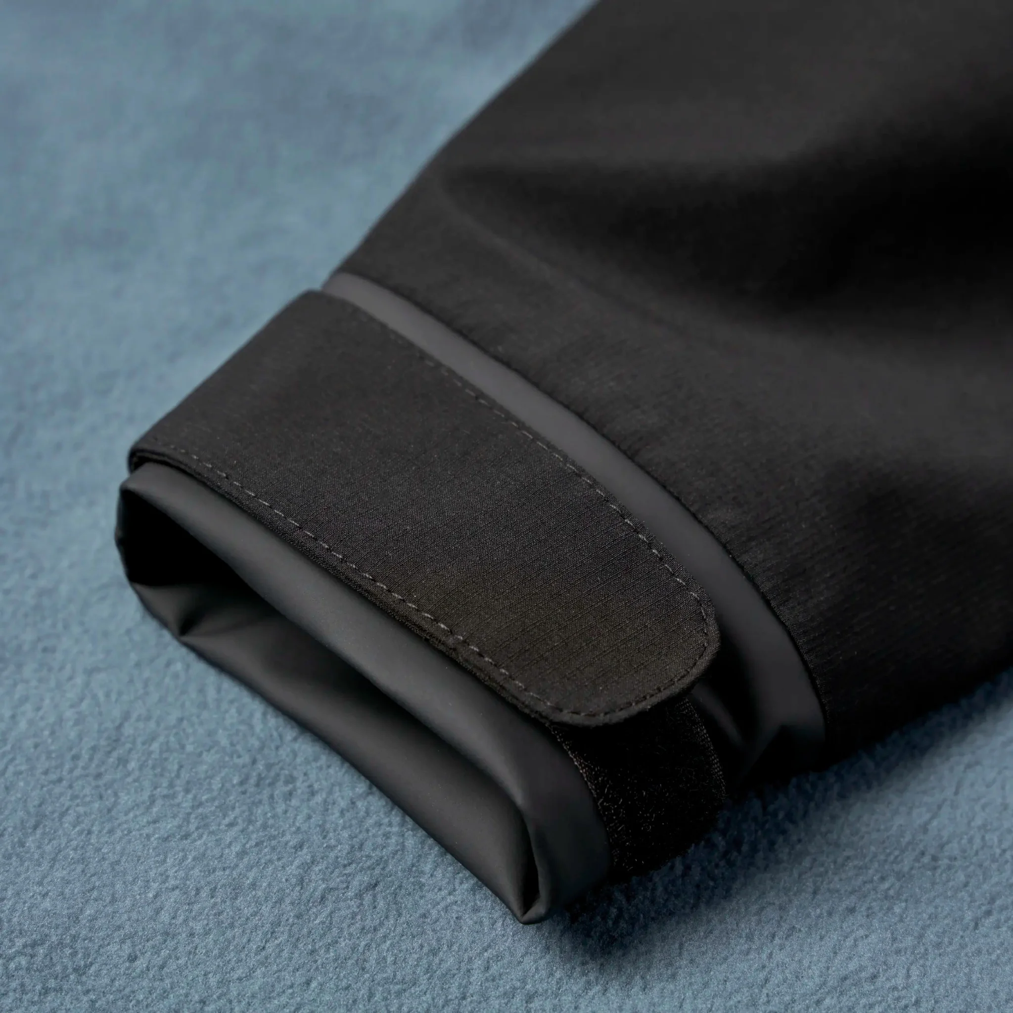 W's Catch & Release Smock - Image 5